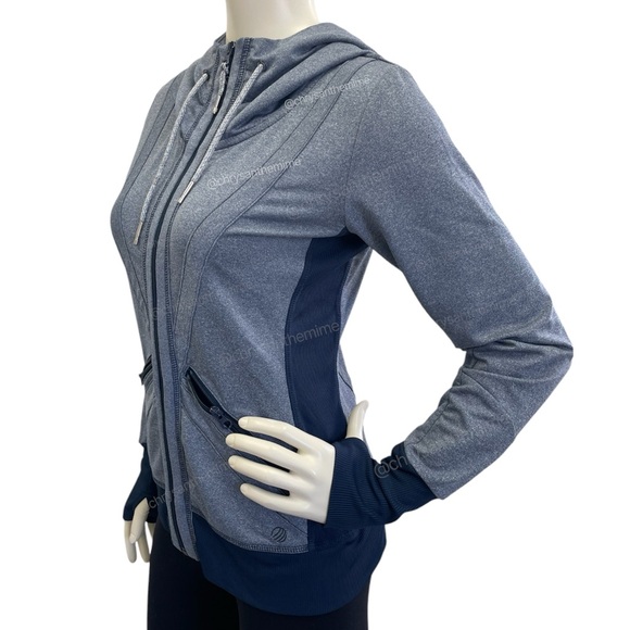 MPG Activewear Hoodie with Front Zipper Pockets - Picture 2 of 10